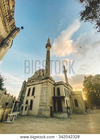 Pertevniyal Valide Sultan Mosque, Istanbul, Turkey. Ottoman Imperial Mosque In Istanbul. Aksaray Val