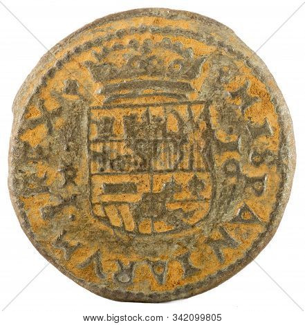 Ancient Spanish Copper Coin Of King Felipe Iv. 1663. Coined In Trujillo. 16 Maravedis. Reverse.