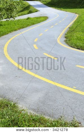Gekrümmte Straße