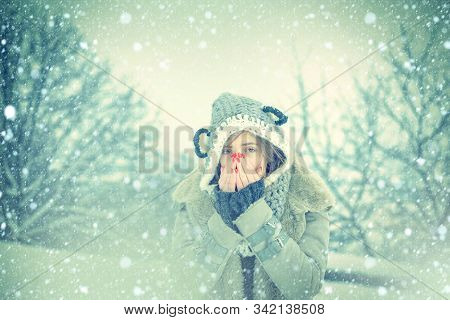 Sick Winter Girl With Runny Nose And Fever. Sick People Has Runny Nose. Woman Makes A Cure For The C