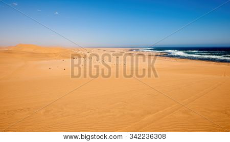 Finlandin Namibia The Dorob Desert Meets The Cold Ocean.