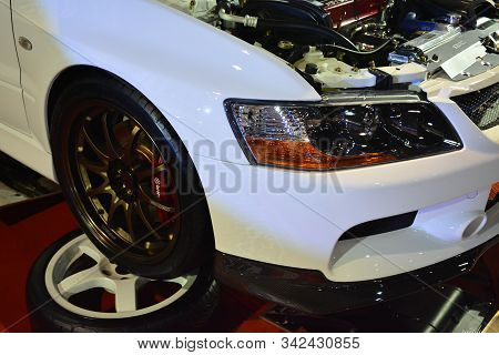 Pasay, Ph - Nov. 16: 2007 Mitsubishi Lancer Evolution 9 At Manila Auto Salon On November 16, 2019 In