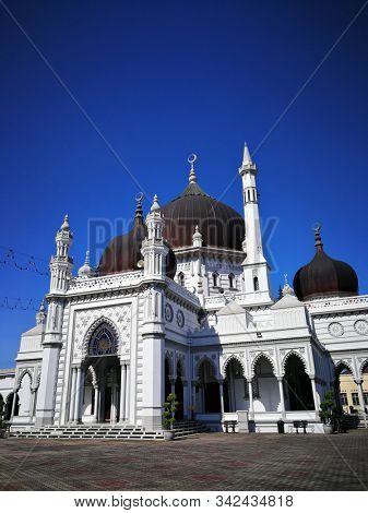 Black Dome Mosque, the landmark of Alor Setar City in Malaysia