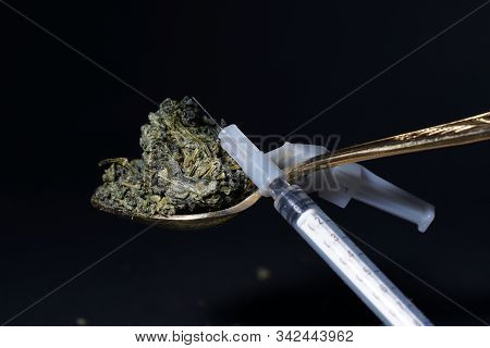 Jiaogulan Herb Is Also Referred To As The Herb Of The Immortals And Sold.