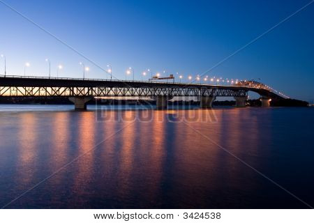Auckland Harbor Bridge