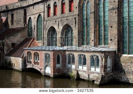 Bruggy
