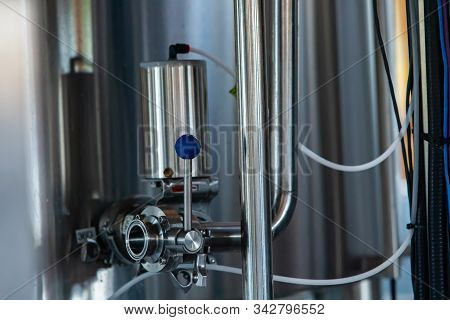 Beer Quality Control Equipment, Pressure Monitoring And Sampling Unit Apposed To The Side Of A Tank 