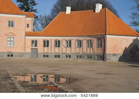 Refleksion i en pøl
