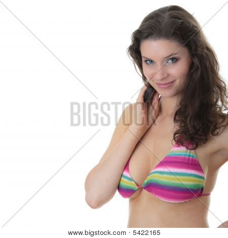 Mooie jonge vrouw dragen van een kleurrijke Bikini
