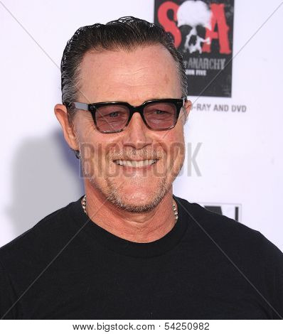 LOS ANGELES - SEP 07:  Robert Patrick arrives to 