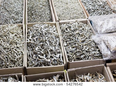 Dried assorted anchovy fish