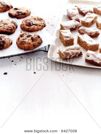 Dessert chokolade Chip Cookies og Basler Lackerli Cookies