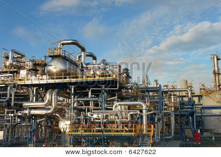 Oil Refinery Plant