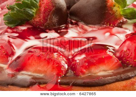 Cheesecake med jordbær glasur