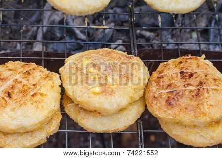 Grilled sticky rice