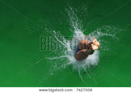 Diving Splash