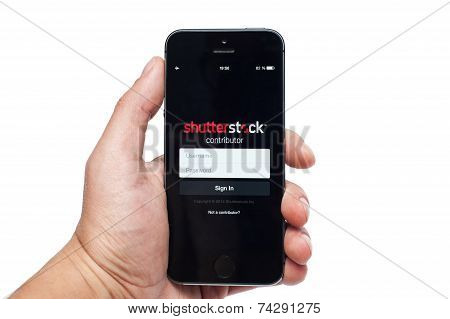 iPhone 5s with Shutterstock app