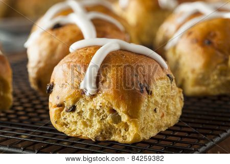 Homemade Hot Cross Buns