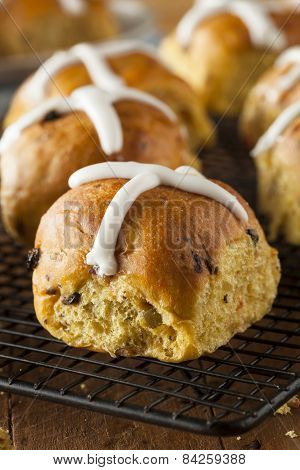 Homemade Hot Cross Buns
