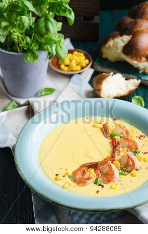 Creamy corn soup