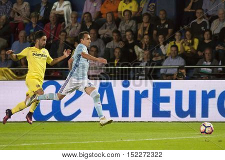 VILLARREAL, SPAIN - OCTOBER 16th: (L) Costa and Orellana during La Liga soccer match between Villarreal CF and R.C. Celta de Vigo at El Madrigal Stadium on October 16, 2016 in Villarreal, Spain
