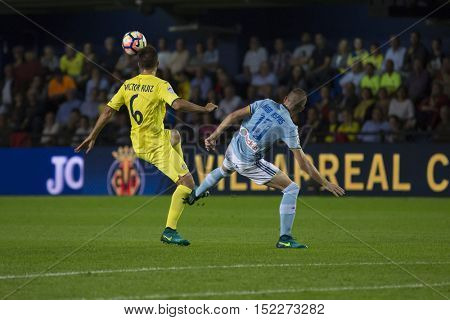 VILLARREAL, SPAIN - OCTOBER 16th: Pione Sisto during La Liga soccer match between Villarreal CF and RC Celta de Vigo at El Madrigal Stadium on October 16, 2016 in Villarreal, Spain