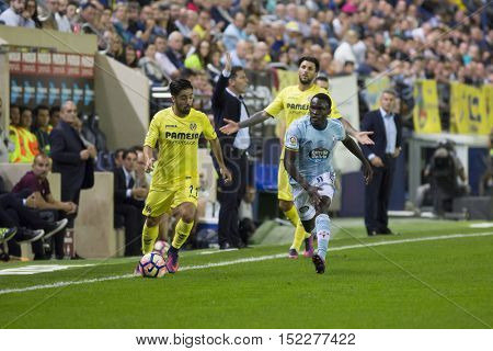 VILLARREAL, SPAIN - OCTOBER 16th: Pione Sisto during La Liga soccer match between Villarreal CF and RC Celta de Vigo at El Madrigal Stadium on October 16, 2016 in Villarreal, Spain