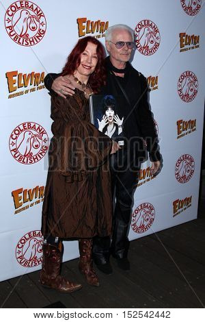 LOS ANGELES - OCT 17:  Pamlea Des Barres, Michael Des Barres at the 