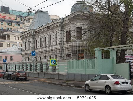 MOSCOW - OCTOBER 20: Mikhaylov urban homestead on Bakhrushina street on October 20 2016 in Moscow. Children's Art House 