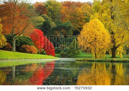 Die atemberaubende Schönheit des Herbstes