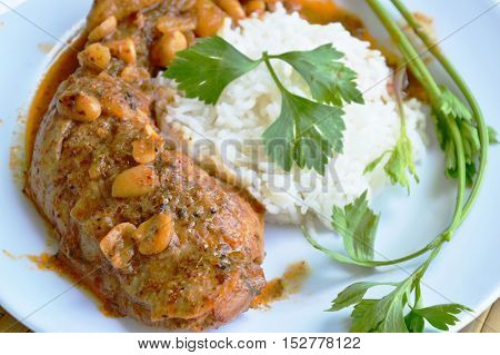 chicken leg Mussaman curry eat with plain rice