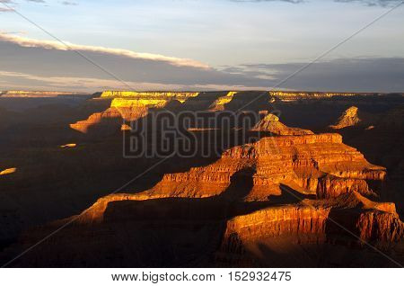 Sunrise at the Grand Canyon National Park in Arizona