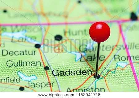 Gadsden pinned on a map of Alabama, USA