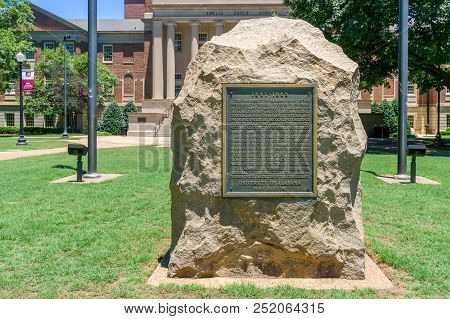 Confederate War Memorial At University Of Alabama