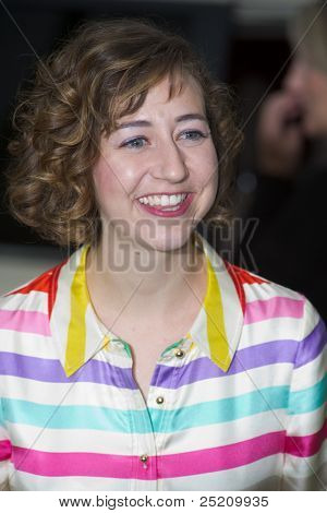 HOLLYWOOD, CA - 12 novembre: Attore Kristen Schaal arriva alla premiere di 