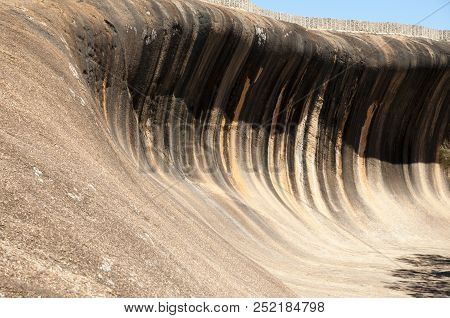 Wave Rock - Hyden - Western Australia