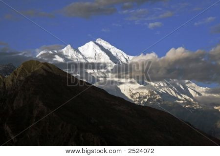 Mount Raka Poshi, Himalaya