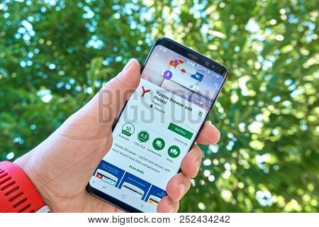Andex Browser With Protect Mobile App On Samsung S8.