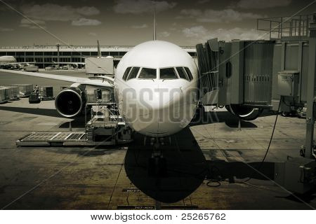 Jet på lufthavnen Gate