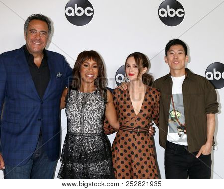 LOS ANGELES - AUG 7:  Brad Garrett, Channing Dungey, Leighton Meester, Jake Choi at the ABC TCA Party- Summer 2018 at the Beverly Hilton Hotel on August 7, 2018 in Beverly Hills, CA