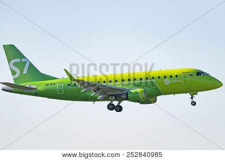 Novosibirsk, Russia - June 7, 2018: Embraer 170-100su Vq-byg S7 Airlines Approaches For Landing At T