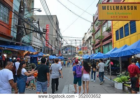 Manila, Ph - Oct. 5: Villalobos Street On October 5, 2019 In Quiapo, Manila, Philippines.