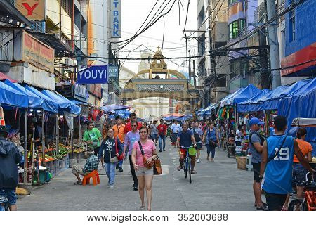 Manila, Ph - Oct. 5: Villalobos Street On October 5, 2019 In Quiapo, Manila, Philippines.