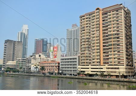 Manila, Ph - Oct. 5: Escolta Twin Towers Condominium Complex Facade On October 5, 2019 In Manila, Ph
