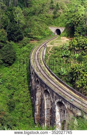 Nine Arch Bridge In Demodara Tunnel Tourist Attractions In Badulla District, Sri Lanka.
