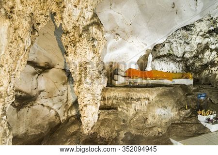 Thailand Chiang Mai Muang On Cave