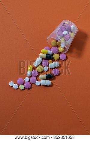 Tablets And Capsules For The Treatment Of Influenza, Coronavirus And Respiratory Diseases.