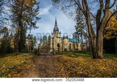 Saint Petersburg, Russia - May 16, 2018: Landscape With Beautiful View Of The Gothic Church Of Peter