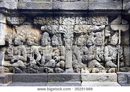 Bas-relief på væggen i Borobudur Temple