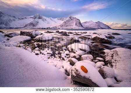 Storbrusen, Litjebrusen, Husfjellet In Steinfjord With Cheese